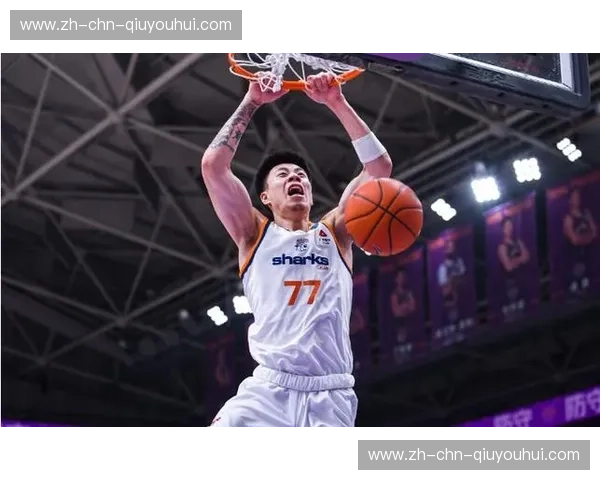 张镇麟两记三分奠定胜局，冠军属性凸显，大鲨鱼终于找到新冠军基因_辽篮_比赛_上海